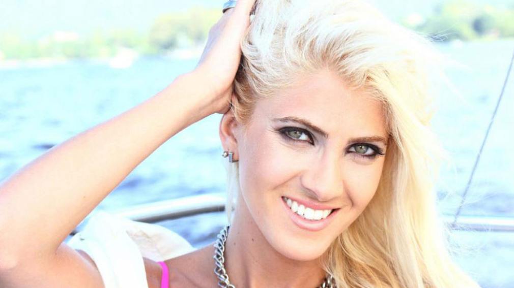 Cande Ruggeri y Barbie Vélez, de novias con dos amigos millonarios