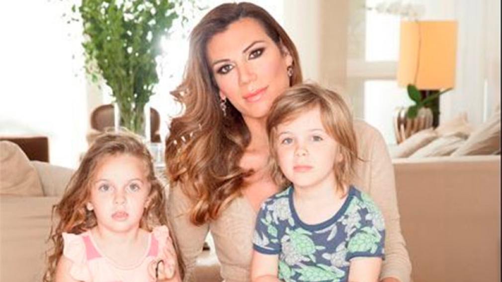 Flor De La V reveló cómo le contó a sus hijos sobre su origen