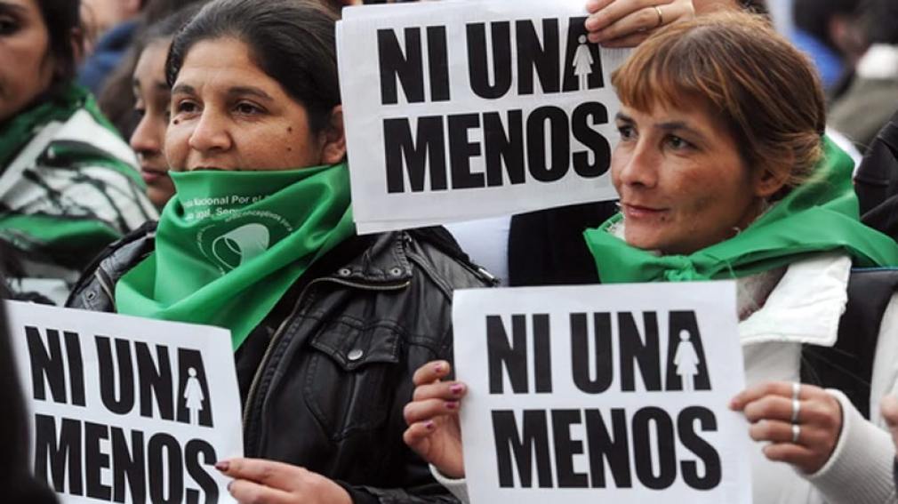 Por mes, 32 niños pierden a sus madres por femicidios