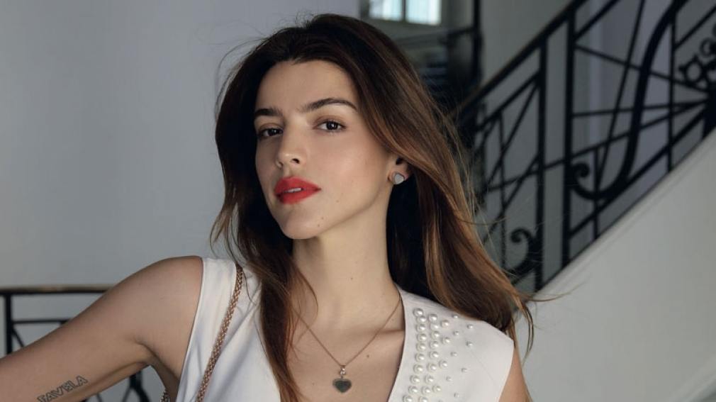 Relacionan a Calu Rivero con una secta