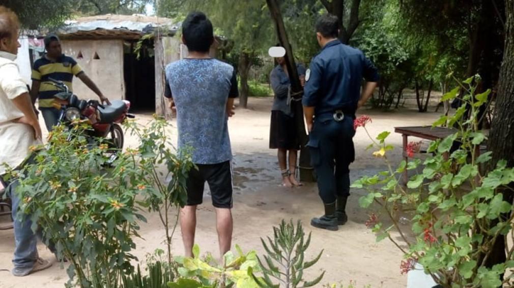 Ató al ex de su madre porque la amenazó de muerte y quedó detenido