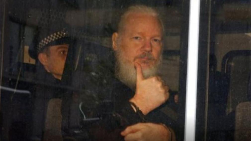 Presentaron 18 nuevos cargos contra Julian Assange, el fundador de Wikileaks