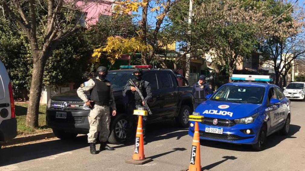 Otra vez hallaron drogas en la casa de la exesposa de Ulises Bueno