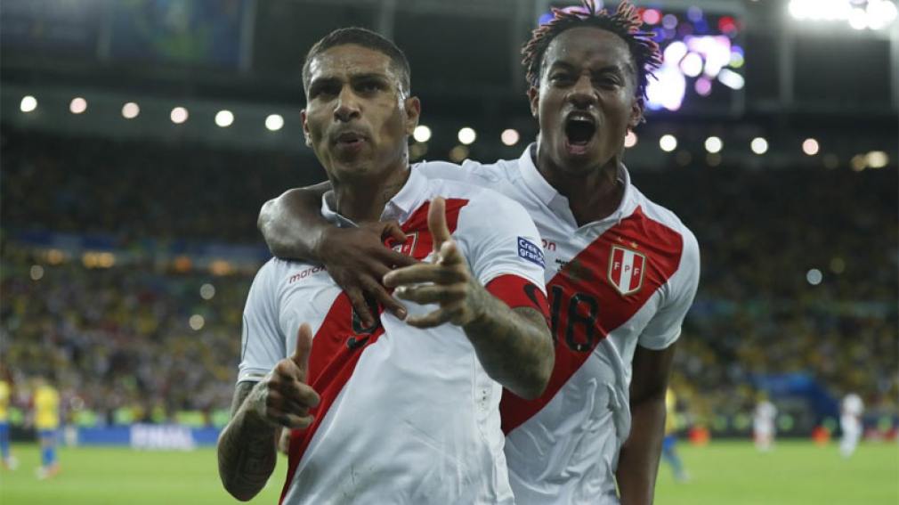 Guerrero, el máximo goleador activo de la Copa América, rompió la valla invicta de Brasil