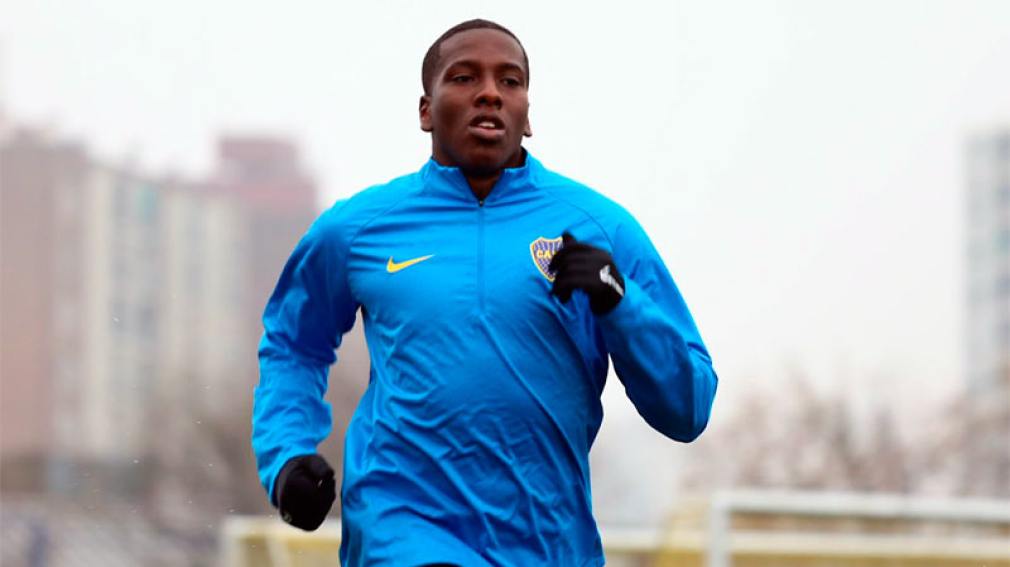 Jan Hurtado tuvo su primera práctica en Boca