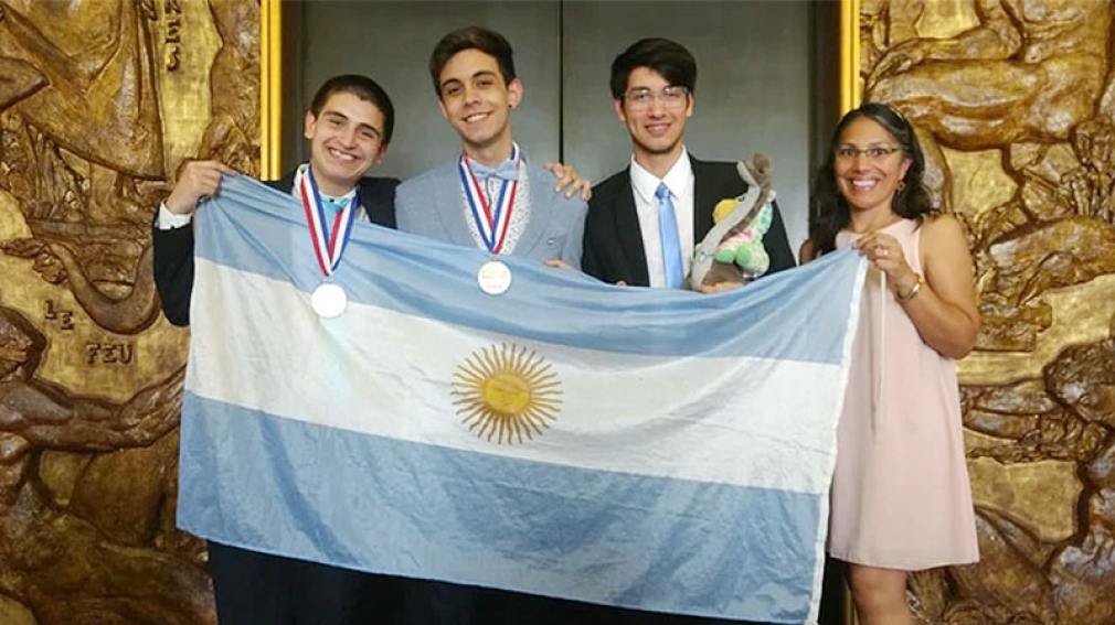 Nicolas Manno, el argentino que ganó una medalla de oro en las Olimpiadas de Química