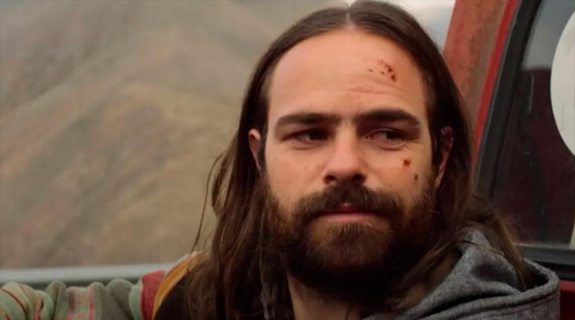 Escándalo en Ushuaia: detienen a Peter Lanzani por dibujar grafitis en un edificio público
