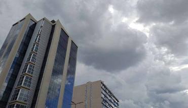 Tras varios días de extremo calor, la lluvia llegó a Santiago del Estero y se espera un leve descenso de temperatura