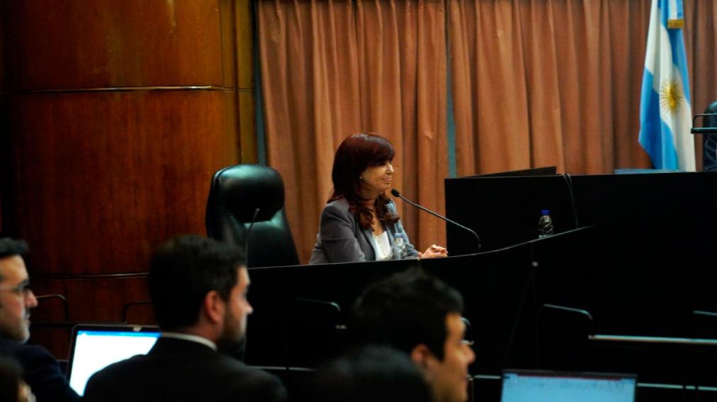 Causa Vialidad: Fiscalía solicitó que Cristina Kirchner sea condenada a 12 años por asociación ilícita