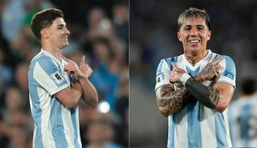 Julián Álvarez y Enzo Fernández homenajearon a Lautaro Martínez en sus festejos