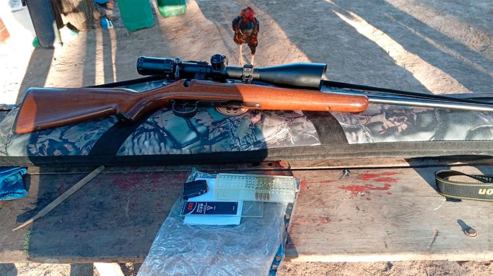 Allanamiento por daño a equino en el paraje Las Américas: secuestran rifle y municiones