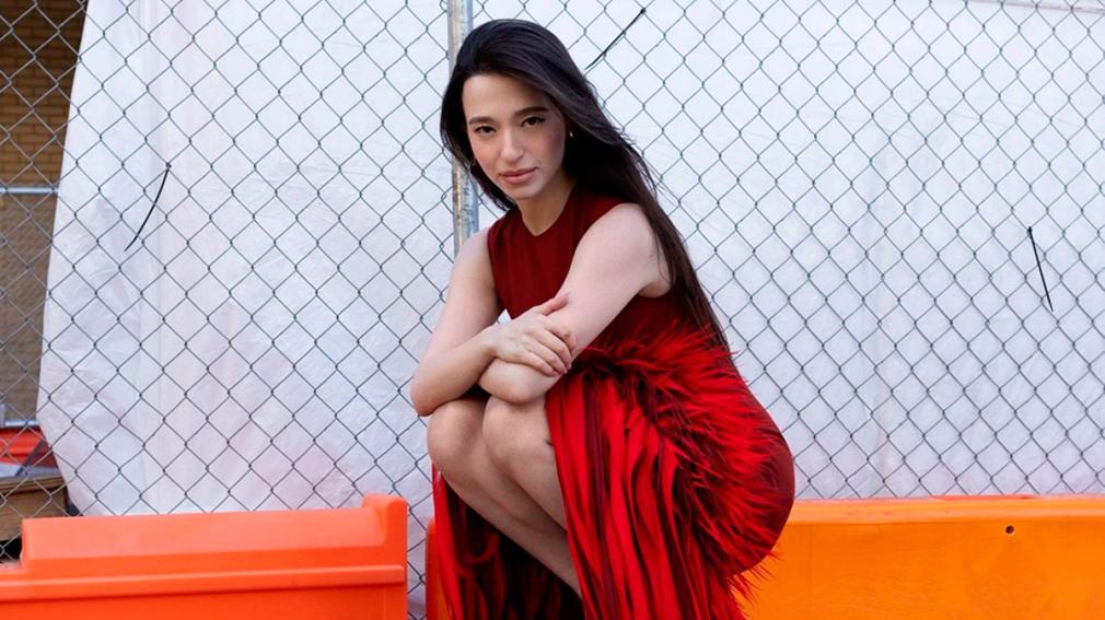 Mikey Madison reemplazaría a Sydney Sweeney en la nueva adaptación de La máscara de la Muerte Roja